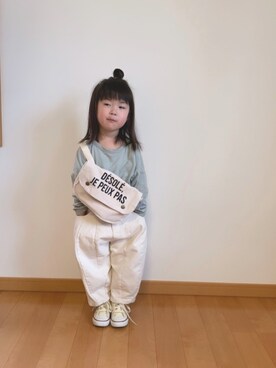 「アイテム（バッグ）」を使った、ユナ◡̈⃝︎さん（キッズ・90cm）の春コーディネート
