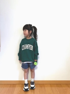 「アイテム（スウェット）」を使った、ユナ◡̈⃝︎さん（キッズ・100cm）の春コーディネート