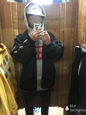 「HUF」｜「アイテム（ナイロンジャケット）」を使った、COCOROさん（メンズ・165cm）の冬コーディネート