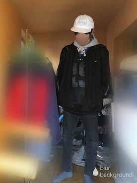 「HUF」｜「アイテム（ナイロンジャケット）」を使った、COCOROさん（メンズ・165cm）の春コーディネート