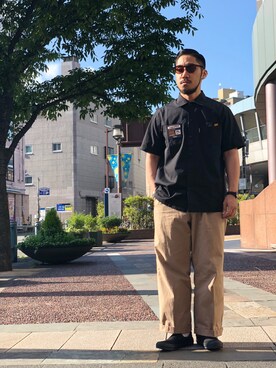 「アイテム（チノパンツ）」を使った、matsuokaさん（メンズ・170cm・20代）の夏コーディネート