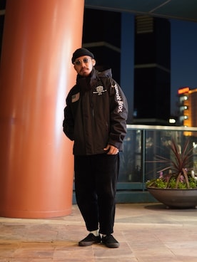 「アイテム（マウンテンパーカー）」を使った、matsuokaさん（メンズ・170cm・20代）の秋コーディネート