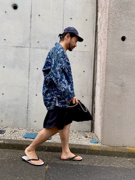 「SUN/kakke（サンカッケー）のアイテム」を使った、MASATOSHI KOMORIさん（メンズ・173cm）の秋コーディネート