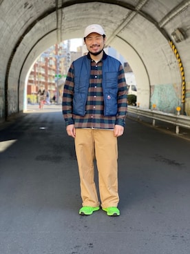 「inov-8（イノヴェイト）のアイテム（シューズ）」を使った、MASATOSHI KOMORIさん（メンズ・173cm）の冬コーディネート