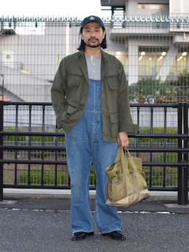 「MIS（エムアイエス）のアイテム（バッグ）」を使った、MASATOSHI KOMORIさん（メンズ・173cm）の秋コーディネート