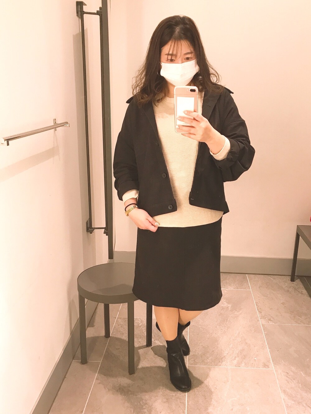 「秋のコーデ、オトナカジュアル、おしゃれさんと繋がりたい、プチプラ、プチプラコーデ、UNIQLO、セットアップ、ワッフルクルーネックＴ、H&M、サイドゴアブーツ」｜「H&Mのアイテム（ブーツ、ブラック系）」を使った、Eri さん（レディース・161cm）の秋コーディネートの1枚目の写真