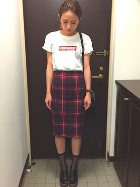 「ラウンドバッグ」｜「アイテム（アナログ腕時計）」を使った、asuka☺︎さん（レディース・156cm）の秋コーディネート