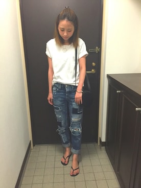 「Tシャツ×デニム」｜「アイテム（ビーチサンダル）」を使った、asuka☺︎さん（レディース・156cm）の夏コーディネート