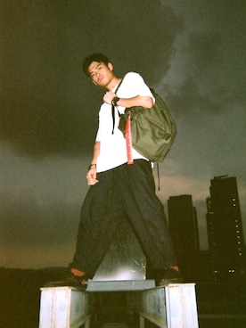 Yatho Wongさんのコーディネート