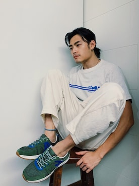 「AIGLE（エーグル）のアイテム（トップス）」を使った、Yatho Wongさん（メンズ・173cm）の春コーディネート