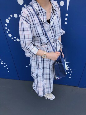 「Samantha Thavasa（サマンサタバサ）のアイテム（ショルダーバッグ、ブルー系）」を使った、ちびシロさん（152cm）の夏コーディネート