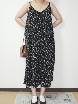 「AS KNOW AS plus（アズノゥアズプラス）のアイテム（パンプス）」を使った、ちびシロさん（レディース・152cm）の秋コーディネート