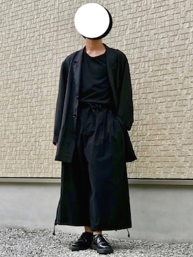 「黒」｜「アイテム（フレグランス）」を使った、Natsukiさん（メンズ・161cm）の秋コーディネート