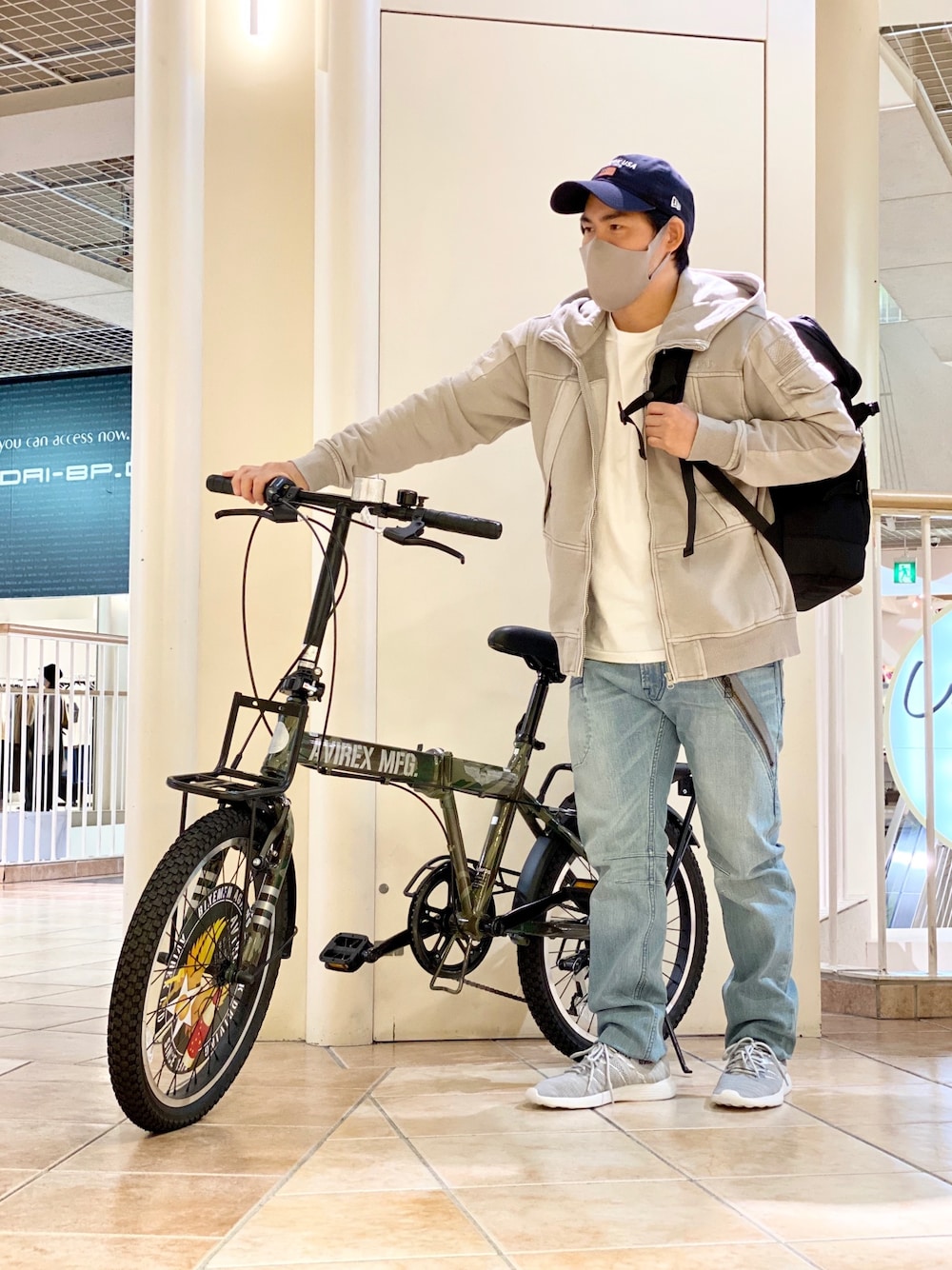 AVIREX（アヴィレックス）の「アポロ ムーンランディング リュック