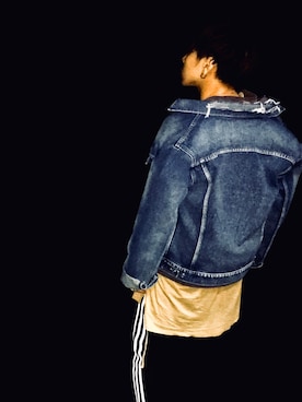 「Yeezy（イージー）のアイテム（スウェット）」を使った、桐谷翔流さん（メンズ・170cm）の秋コーディネート
