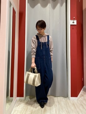 「DRESKIP（ドレスキップ）のアイテム（パーカー）」を使った、Ayumiさん（レディース・168cm）の春コーディネート