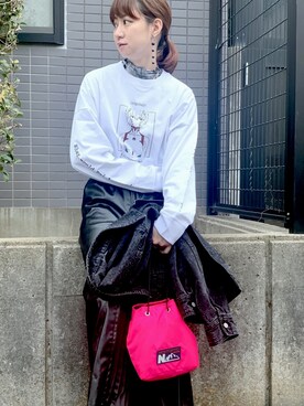「コラボレーション」｜「アイテム（アクセサリー）」を使った、inhhhan®さん（レディース・165cm）の冬コーディネート