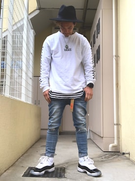 「jiggys shop（ジギーズショップ）のストレッチスキニーパンツ デニム & ダメージデニム アンクルパンツ（デニムパンツ）」を使った、もっしーさん（メンズ・170cm）の秋コーディネート
