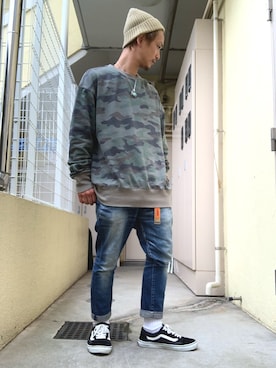 「BEN DAVIS（ベンデイビス）のアイテム（デニムパンツ）」を使った、もっしーさん（メンズ・170cm）の冬コーディネート
