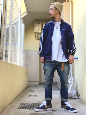 「BEN DAVIS（ベンデイビス）のアイテム（デニムパンツ）」を使った、もっしーさん（メンズ・170cm）の春コーディネート