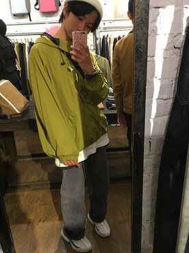 「VINTAGE（ヴィンテージ）のアイテム（マウンテンパーカー）」を使った、Han Wuさん（メンズ・163cm）の秋コーディネート
