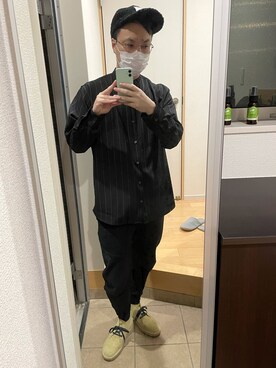 「ノーカラーシャツ」｜「アイテム（スウェットパンツ）」を使った、Yosuke さん（メンズ・174cm）の冬コーディネート
