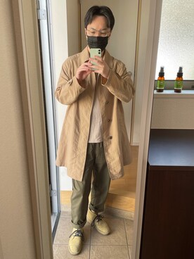 「Clarks（クラークス）のアイテム（シューズ、ベージュ系）」を使った、Yosuke さん（メンズ・174cm）の春コーディネート