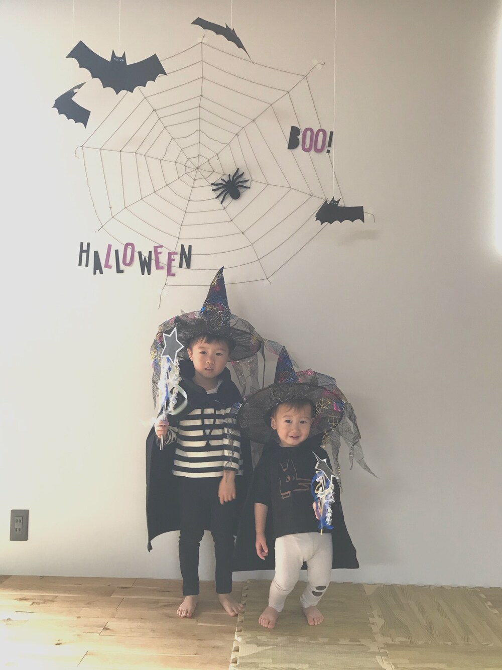 「wearhalloween2018、ハロウィン、兄弟、男の子」｜「魔法使い✩⋆｡˚のアイテム（その他、ブラック系）」を使った、H☺︎Kさん（キッズ・100cm）の秋コーディネートの1枚目の写真