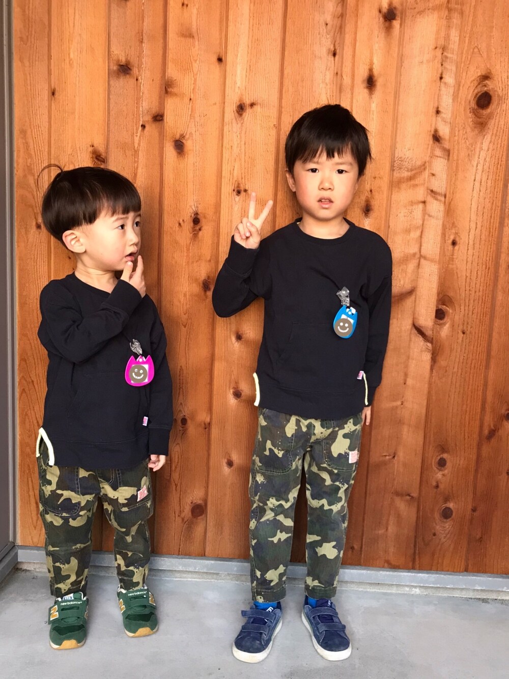 「カジュアル、カモフラ、兄弟コーディネート、男の子、通園コーデ」｜「coenのアイテム（Tシャツ/カットソー、ブルー系）」を使った、H☺︎Kさん（キッズ・90cm）の春コーディネートの1枚目の写真