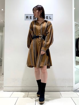 「REDYAZEL（レディアゼル）のアイテム（チュニック）」を使った、HARUNAさん（レディース・157cm）の秋コーディネート