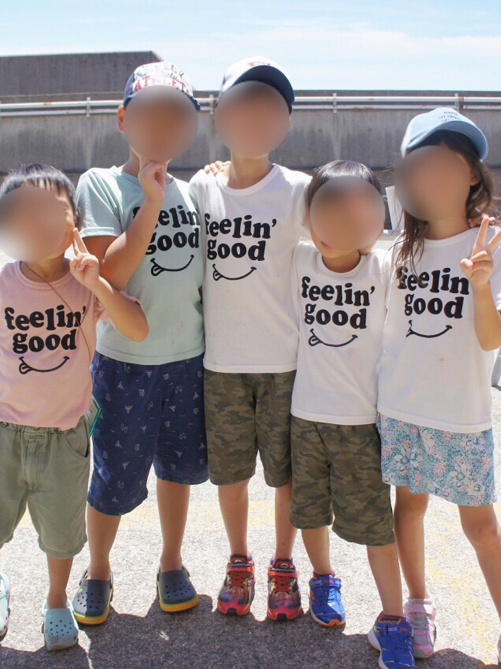 「グローバルワーク(GLOBAL WORK)」｜「GLOBAL WORKの吸水速乾【キッズ】ドライ/プリントＴシャツ/780412（Tシャツ/カットソー、ピンク系）」を使った、mayさん（レディース・157cm）の夏コーディネートの1枚目の写真