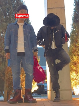 Supreme シュプリーム のボディバッグ ウエストポーチ ピンク系 Supreme シュプリーム のボディバッグ ウエストポーチ ピンク系