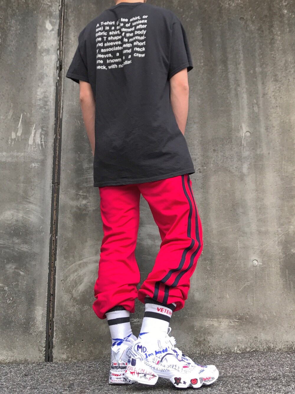 「vetements、Hanes、reebok、GUCCI」｜yu-sukeさん（メンズ・167cm）の夏コーディネートの1枚目の写真