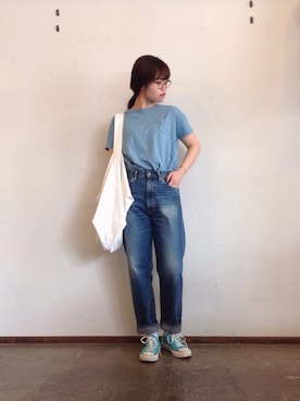 「ARTEPOVERA（アルテポーヴェラ）のアイテム」を使った、OMNIGOD代官山さん（レディース・168cm）の春コーディネート