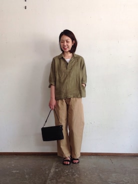 「OMNIGOD（オムニゴッド）のアイテム」を使った、OMNIGOD代官山さん（レディース・160cm）の夏コーディネート