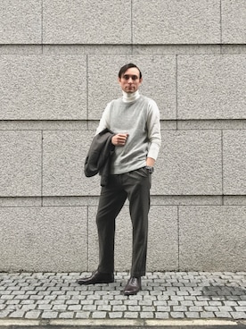 「OMNIGOD（オムニゴッド）のアイテム（ミリタリージャケット）」を使った、OMNIGOD代官山さん（メンズ・181cm）の秋コーディネート