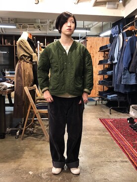 「OMNIGOD（オムニゴッド）のアイテム（ダウンジャケット/コート）」を使った、OMNIGOD代官山さん（レディース・165cm）の秋コーディネート