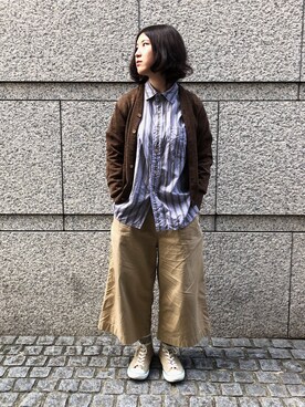 「アイテム（トップス、ブラウン系）」を使った、OMNIGOD代官山さん（レディース・161cm）の秋コーディネート