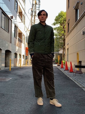 「OMNIGOD（オムニゴッド）のアイテム（ダウンジャケット/コート）」を使った、OMNIGOD代官山さん（メンズ・181cm）の秋コーディネート