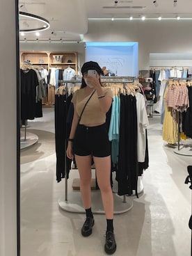 「PULL&BEAR（プルアンドベア）のアイテム（シューズ）」を使った、亂搭才時尚さん（レディース・158cm）の秋コーディネート