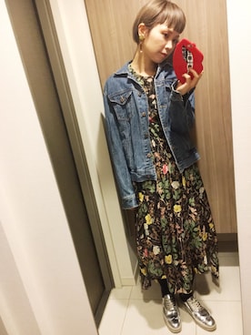 デニムジャケットを使った 花柄ワンピース の人気ファッションコーディネート 年齢 30歳 34歳 髪型 ベリーショートヘアー Wear