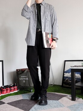 「日系极简」｜「アイテム（スラックス）」を使った、寄未さん（メンズ・173cm）の秋コーディネート