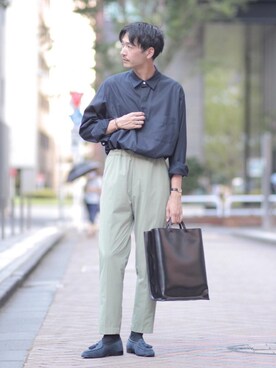 「アイテム（スリッポン）」を使った、おおかわひろのぶさん（メンズ・173cm・20代）の夏コーディネート