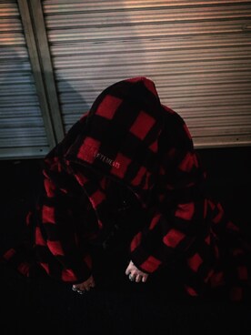 「VETEMENTS（ヴェトモン）のアイテム（ジャケット/アウター、レッド系）」を使った、J.shizukiさん（メンズ・165cm）の秋コーディネート