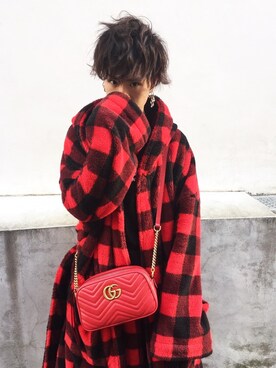「GUCCI（グッチ）のアイテム（ショルダーバッグ、レッド系）」を使った、J.shizukiさん（メンズ・165cm）の冬コーディネート