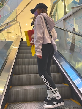 Christy さんのコーディネート