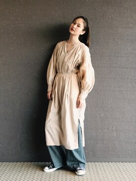 「URBAN RESEARCH（アーバンリサーチ）のUR ヘリンボーンベルト付タックワイドパンツ（その他パンツ）」を使った、秦麻里子さん（レディース・170cm）の冬コーディネート
