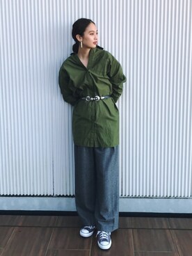「URBAN RESEARCH（アーバンリサーチ）のUR ヘリンボーンベルト付タックワイドパンツ（その他パンツ）」を使った、秦麻里子さん（レディース・170cm）の冬コーディネート