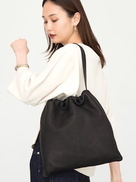 秦麻里子さん（レディース・170cm）の春コーディネート