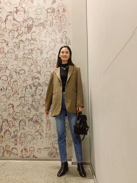 「DOMENICO+SAVIO（ドメニコアンドサビオ）のアイテム」を使った、秦麻里子さん（レディース・170cm）の秋コーディネート